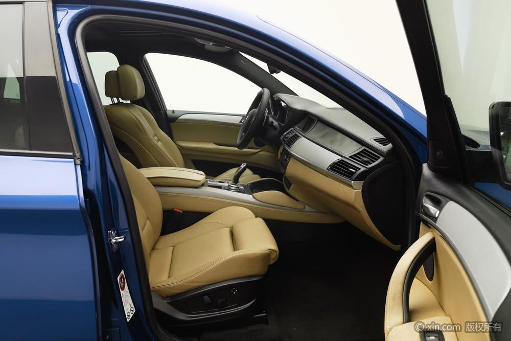 BMW X6 M 2010 модификация X6 M – фото 12