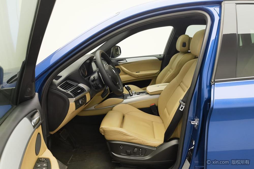 BMW X6 M 2010 модификация X6 M – фото 18
