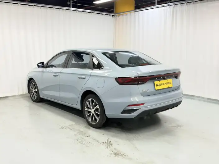 Geely Emgrand 2023 Model No. 4 Gen Champion Edition 1.5L CVT Noble Model – фото 5