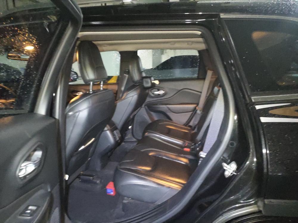Jeep Cherokee 2017 2.0L Superior – фото 12