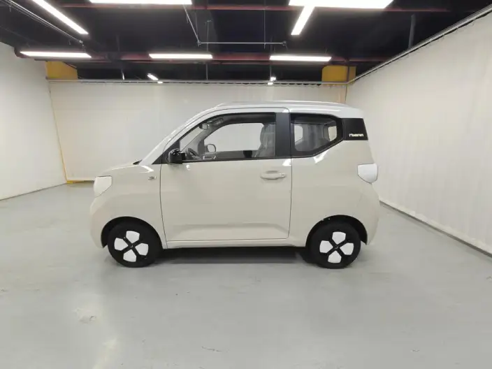 Wuling Hongguang MINIEV 2024 Model 215km Advanced version Lithium Iron Phosphate