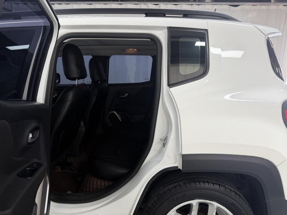Jeep Renegade 2017 180T Automatic Energy – фото 18