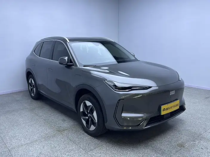 Geely Galaxy E5 2026 Model 610km Tiggo + Edition
