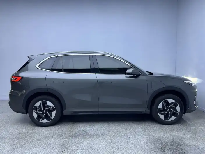 Geely Galaxy E5 2026 Model 610km Tiggo + Edition – фото 8