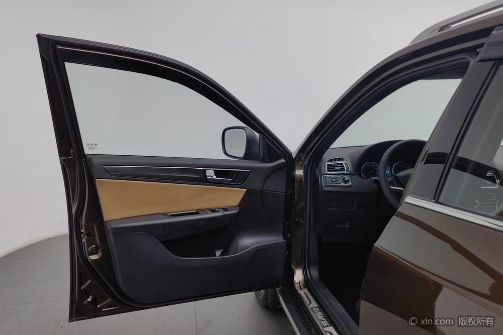 Zhonghua V5 2016 модификация 1.5T автоматическое 2WD Intelligent – фото 22
