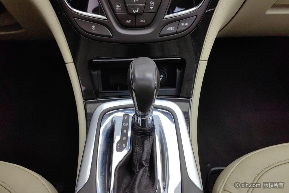 Buick Regal 2015 модификация 2.0L Elite Fashion – фото 16