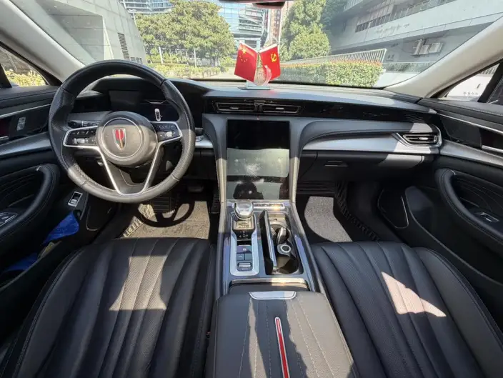 Hongqi H5 2023 Model 2.0T Automatic Smart Flag Enjoy Edition – фото 8