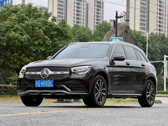 Mercedes-Benz GLC 2022 Model Facelift GLC 300 L 4MATIC Luxury Model – фото 1