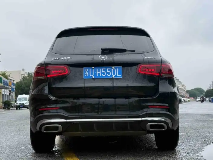Mercedes-Benz GLC 2022 Model Facelift GLC 300 L 4MATIC Luxury Model – фото 3