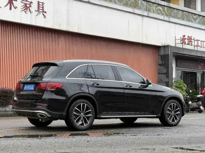 Mercedes-Benz GLC 2022 Model Facelift GLC 300 L 4MATIC Luxury Model – фото 4