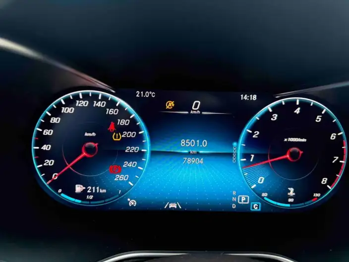 Mercedes-Benz GLC 2022 Model Facelift GLC 300 L 4MATIC Luxury Model – фото 8