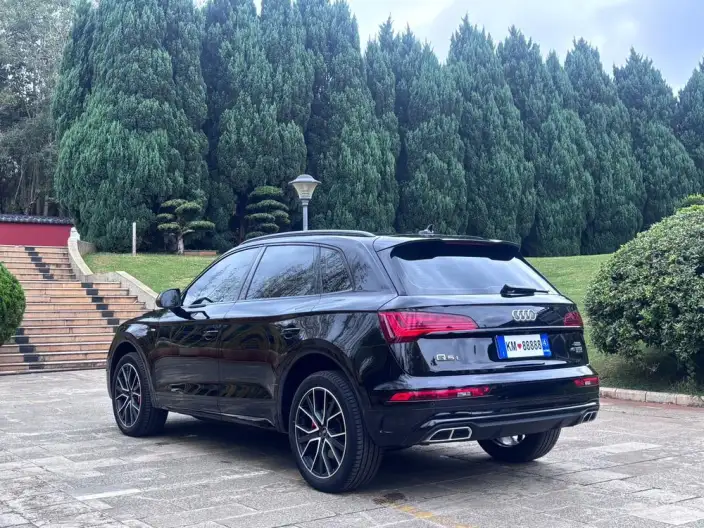 Audi Q5L 2023 Model 45T Luxury Dynamic Model – фото 5