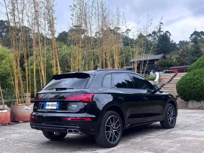 Audi Q5L 2023 Model 45T Luxury Dynamic Model – фото 7