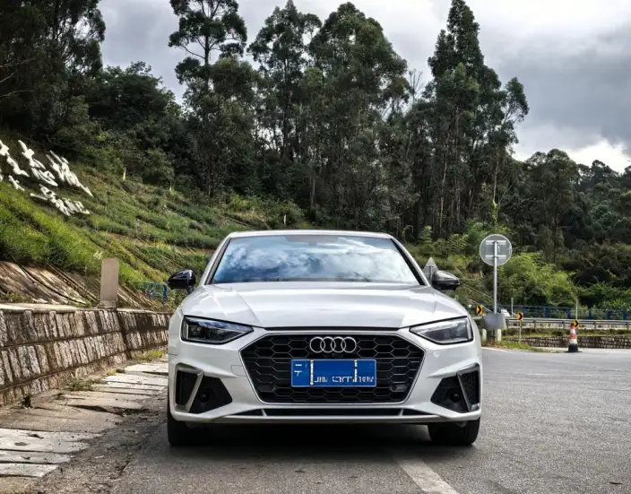 Audi A4 L 2022 Model 40 TFSI Fashion Dynamic Model – фото 2