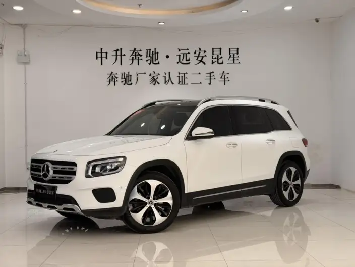 Mercedes-Benz GLB 2023 Model GLB 220 Fashion Model – фото 1