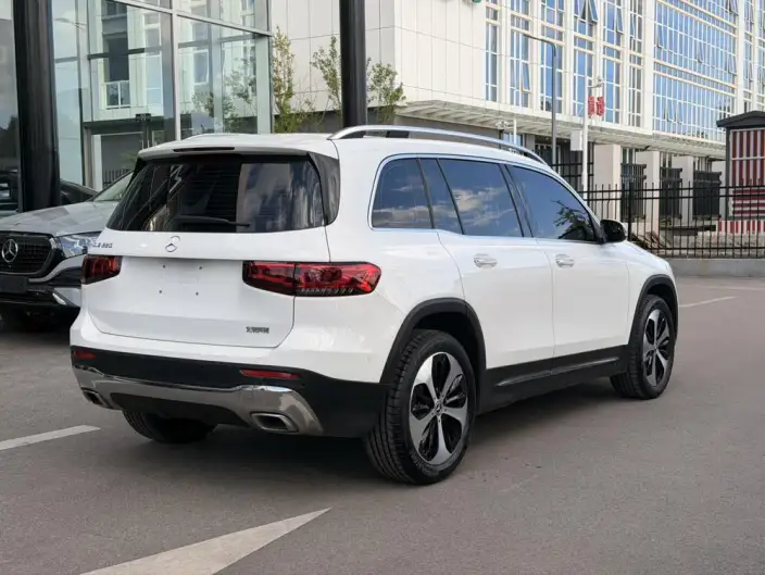 Mercedes-Benz GLB 2023 Model GLB 220 Fashion Model – фото 6
