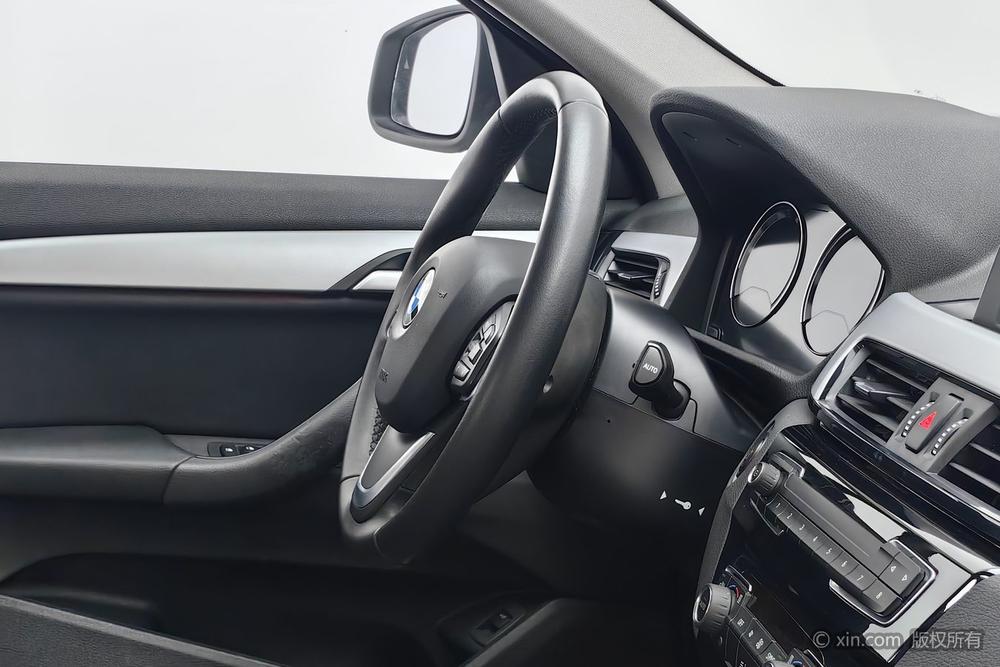 BMW X1 2019 sDrive20Li Leader – фото 9