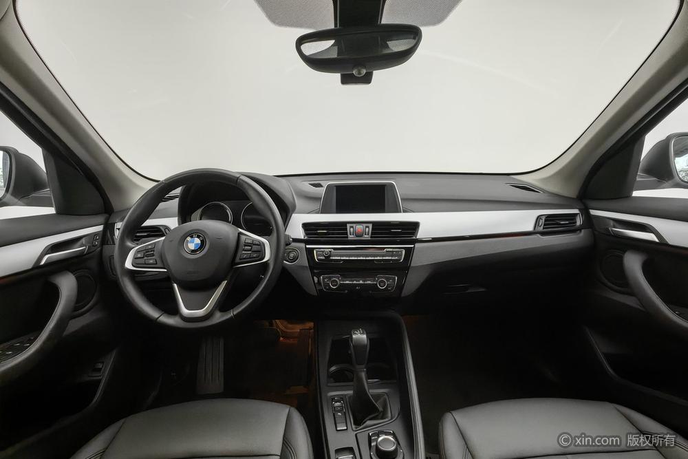 BMW X1 2019 sDrive20Li Leader – фото 12