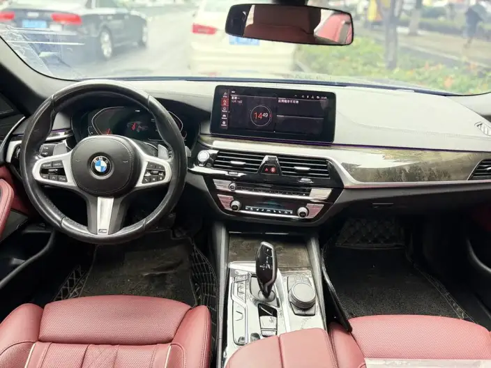 BMW 5 Series 2022 Model Facelift 530Li Exclusive Model M Sports Set – фото 8