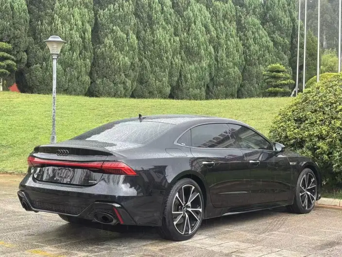 Audi A7 L 2024 Model 45 TFSI quattro Luxury Model – фото 7