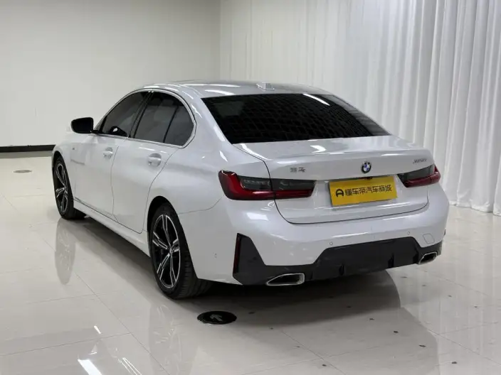 BMW 3 Series 2023 Model 325i M Sports Set – фото 5
