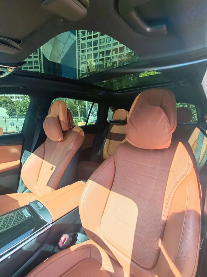 Mercedes-Benz GLC 2023 Model Facelift GLC 300 L 4MATIC Dynamic Model 5 seat – фото 7