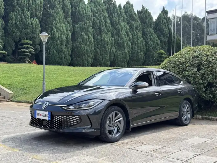Volkswagen Lamando 2025 Model Volkswagen Lamando L 280TSI DSG Spicy version – фото 1