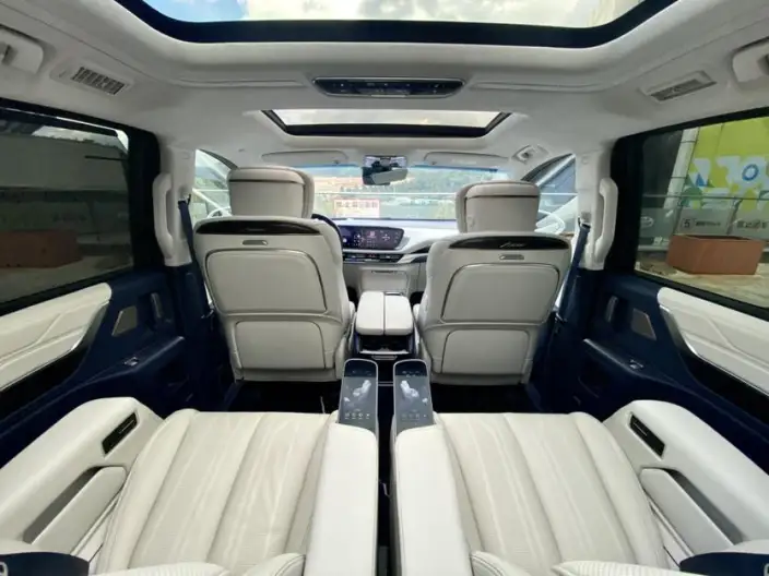 Century 2023 Model 2.0T VI seat Yunshi Edition – фото 9