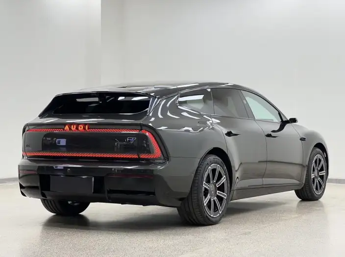 AUDI E5 Sportback 2026 Model Pioneer quattro Model – фото 7