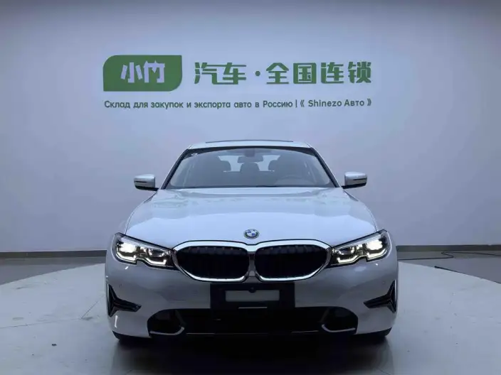BMW 3 Series 2022 Model 320i Sports Set – фото 2