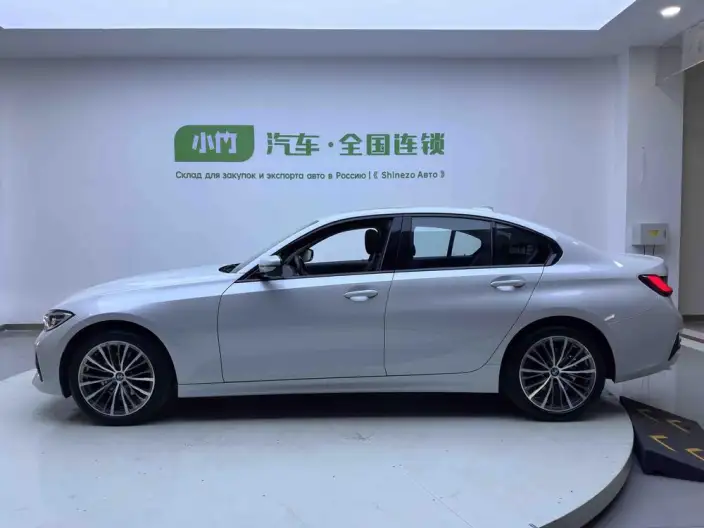 BMW 3 Series 2022 Model 320i Sports Set – фото 4