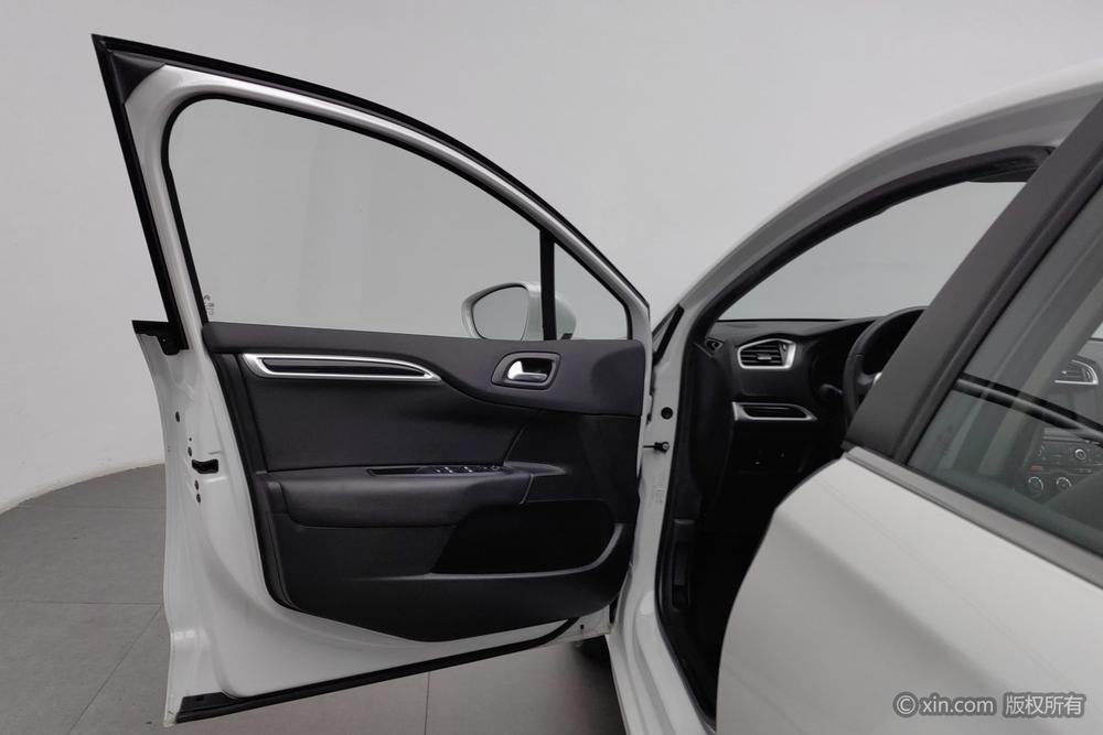Citroën C4L 2015 модификация 1.8L автоматическое Deluxe Edition – фото 21