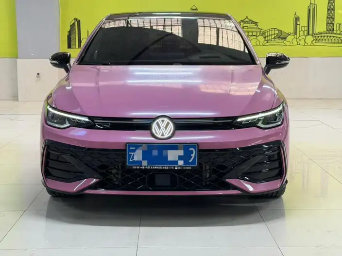 Volkswagen Golf 2025 Model 300TSI R-Line – фото 2