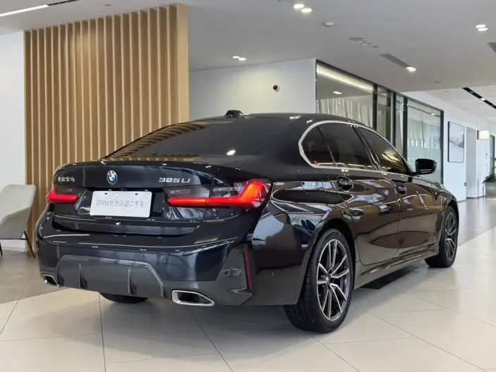 BMW 3 Series 2025 Model 325Li M Sports Set – фото 5