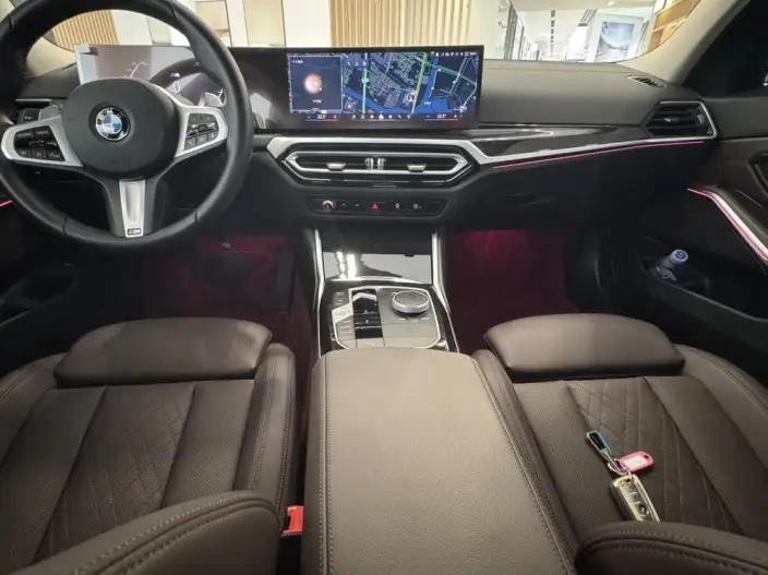 BMW 3 Series 2025 Model 325Li M Sports Set – фото 8