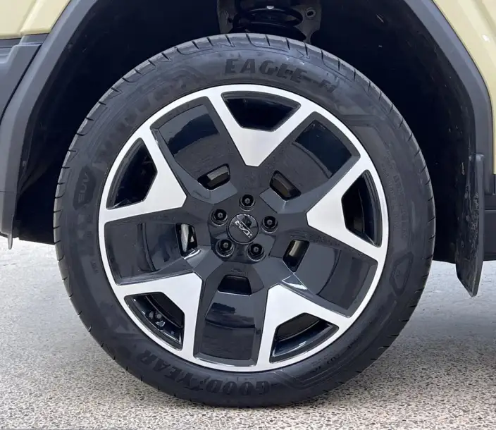 iCAR V27 2026 Model 200km 4WD Falcon700 – фото 8