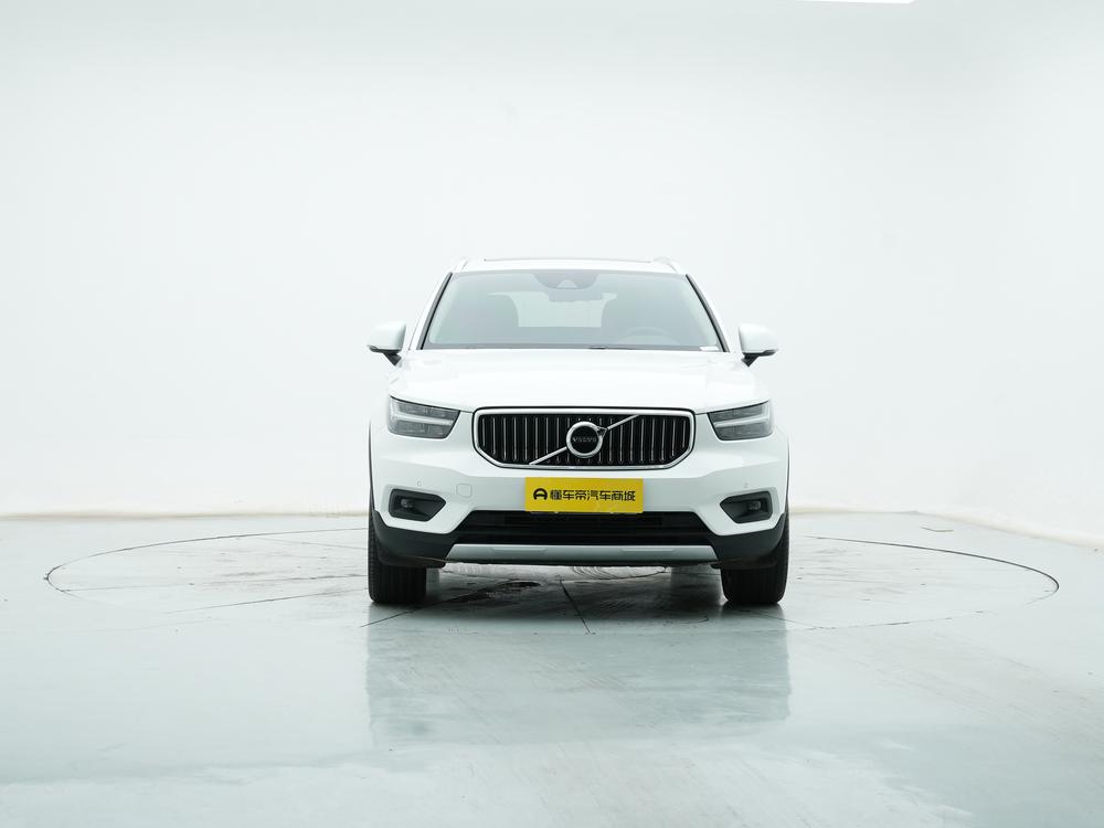 Volvo XC40 2021 T4 AWD Intelligent Far Luxury – фото 2