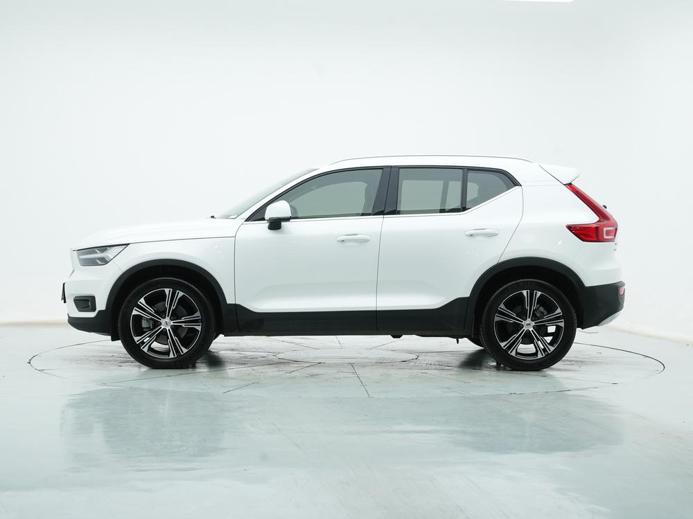 Volvo XC40 2021 T4 AWD Intelligent Far Luxury – фото 4