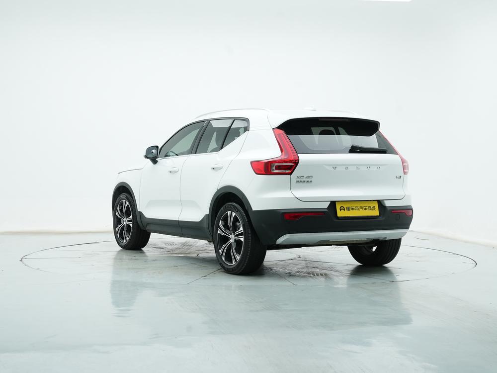 Volvo XC40 2021 T4 AWD Intelligent Far Luxury – фото 5