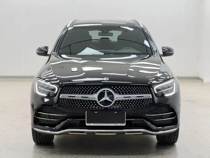 Mercedes-Benz GLC 2021 Model GLC 260 L 4MATIC Luxury Model – фото 2