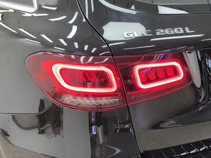 Mercedes-Benz GLC 2021 Model GLC 260 L 4MATIC Luxury Model – фото 10