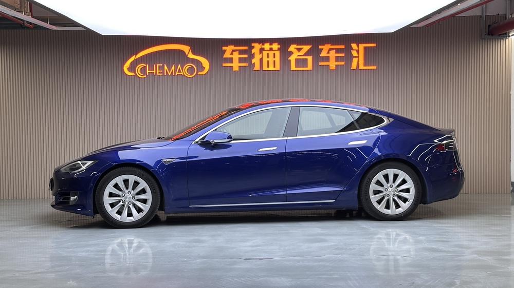 Model S 2016 модификация 90D – фото 3