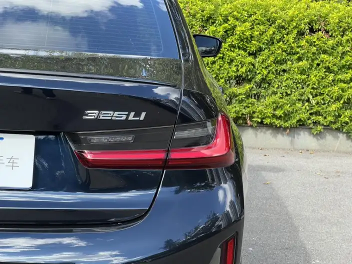 BMW 3 Series 2023 Model 325Li M Sports Night Set – фото 7