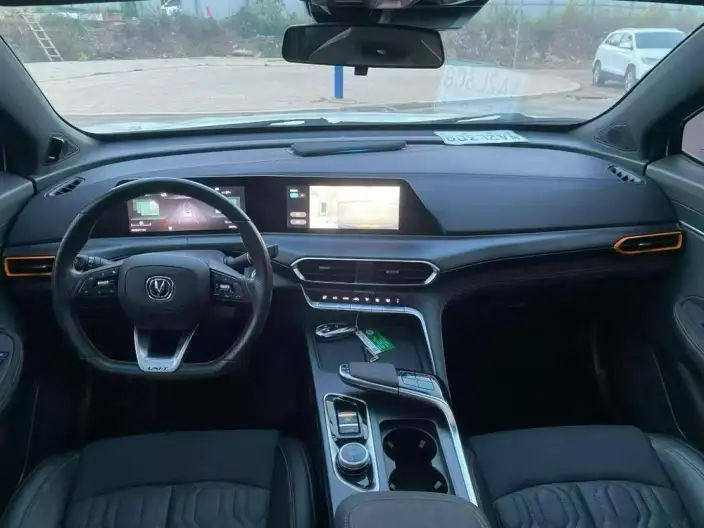 Changan UNI-T 2022 Model 1.5T Flagship Model – фото 8