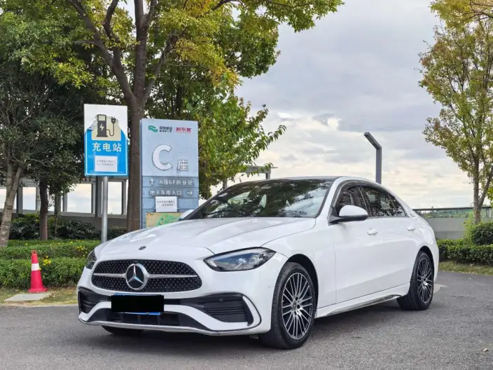 Mercedes-Benz C-Class 2022 Model Facelift C 260 L Sports Edition – фото 1
