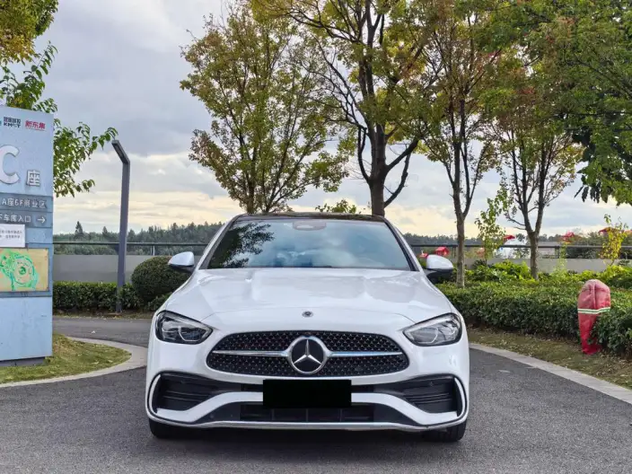 Mercedes-Benz C-Class 2022 Model Facelift C 260 L Sports Edition – фото 2