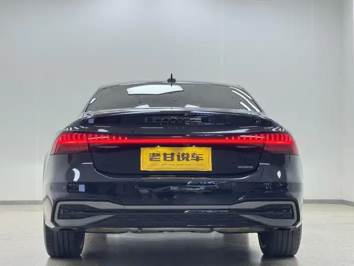 Audi A7 L 2023 Model 45 TFSI quattro S-line Black Samurai Edition – фото 6