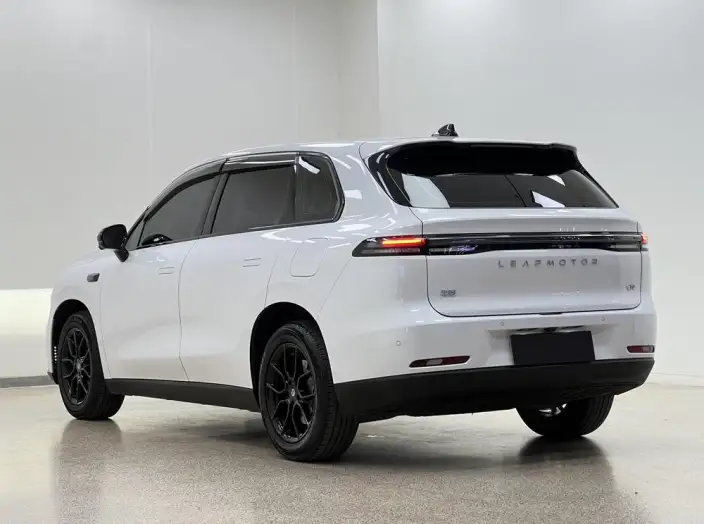 Leapmotor C10 2026 Model EV Edition 530 Comfort Edition – фото 5