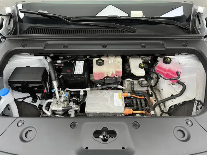 Leapmotor C10 2026 Model EV Edition 530 Comfort Edition – фото 8