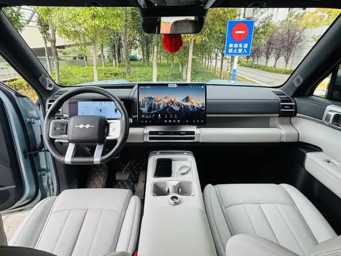 Titan 7 PHEV 2025 Model 135KM 2WD Pro Edition – фото 8